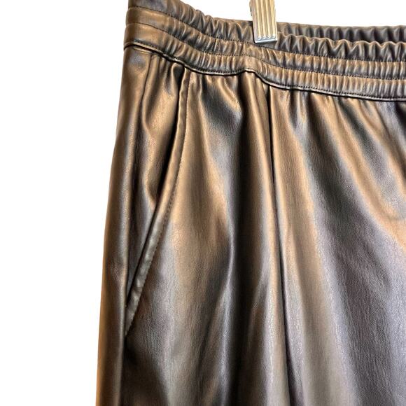 DKNY Faux Leather Black Elastic Jogger Pants Women's XL - Picture 4 of 8